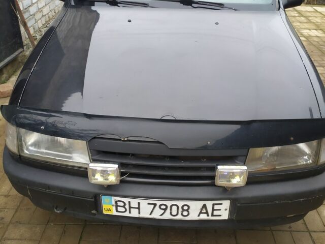 Черный Опель Вектра, объемом двигателя 0 л и пробегом 240 тыс. км за 1500 $, фото 1 на Automoto.ua