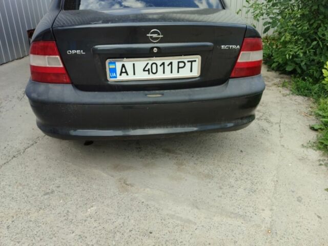Чорний Опель Вектра, об'ємом двигуна 1.6 л та пробігом 400 тис. км за 1400 $, фото 1 на Automoto.ua
