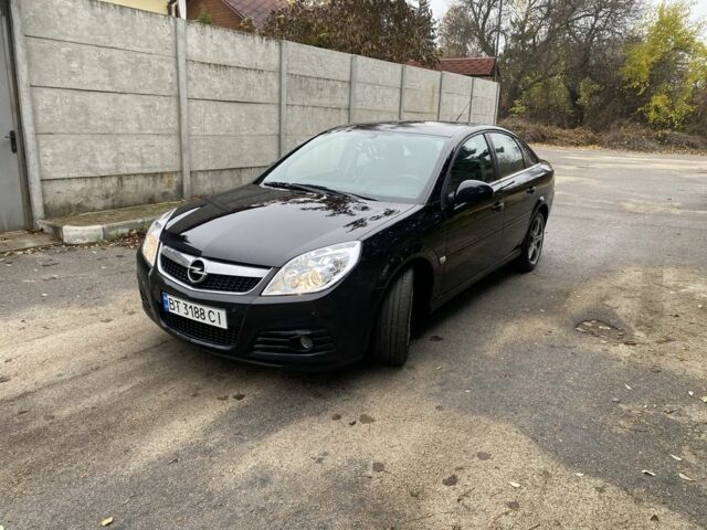 Черный Опель Вектра, объемом двигателя 1.9 л и пробегом 320 тыс. км за 4250 $, фото 1 на Automoto.ua