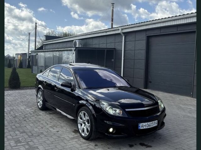 Черный Опель Вектра, объемом двигателя 2.8 л и пробегом 270 тыс. км за 7628 $, фото 1 на Automoto.ua