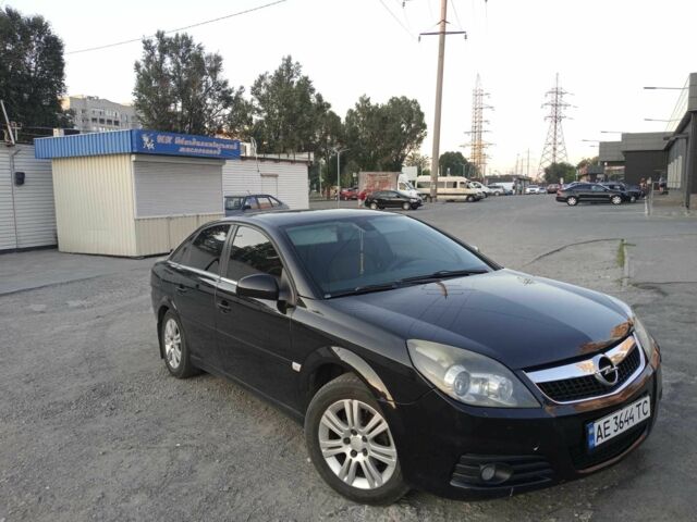 Чорний Опель Вектра, об'ємом двигуна 2.2 л та пробігом 244 тис. км за 5800 $, фото 1 на Automoto.ua