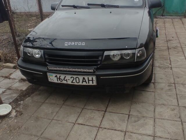 Чорний Опель Вектра, об'ємом двигуна 2 л та пробігом 100 тис. км за 1400 $, фото 1 на Automoto.ua