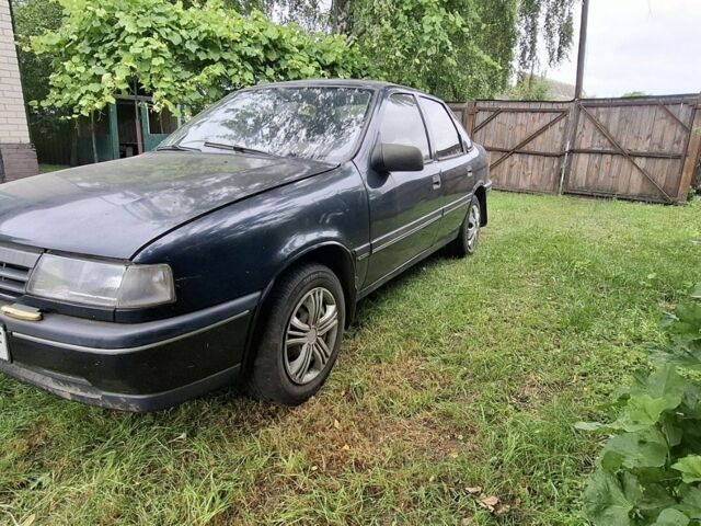 Чорний Опель Вектра, об'ємом двигуна 2 л та пробігом 170 тис. км за 1300 $, фото 1 на Automoto.ua