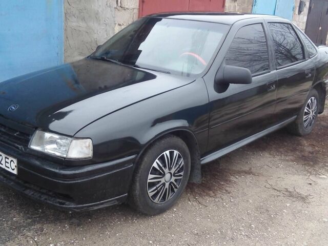 Чорний Опель Вектра, об'ємом двигуна 0 л та пробігом 160 тис. км за 1450 $, фото 1 на Automoto.ua
