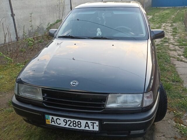 Чорний Опель Вектра, об'ємом двигуна 2 л та пробігом 430 тис. км за 1500 $, фото 1 на Automoto.ua