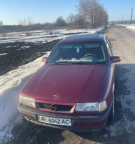 Черный Опель Вектра, объемом двигателя 1.8 л и пробегом 390 тыс. км за 1500 $, фото 1 на Automoto.ua