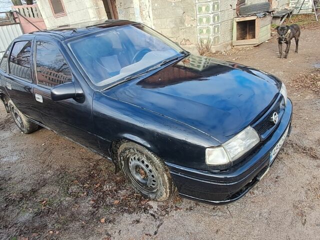 Чорний Опель Вектра, об'ємом двигуна 1.6 л та пробігом 200 тис. км за 2000 $, фото 1 на Automoto.ua