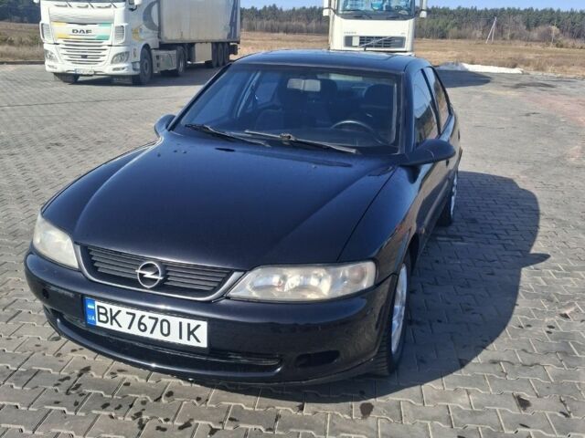 Чорний Опель Вектра, об'ємом двигуна 1.6 л та пробігом 400 тис. км за 1800 $, фото 1 на Automoto.ua