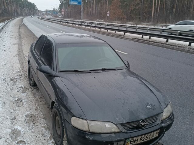 Черный Опель Вектра, объемом двигателя 1.8 л и пробегом 380 тыс. км за 1400 $, фото 1 на Automoto.ua