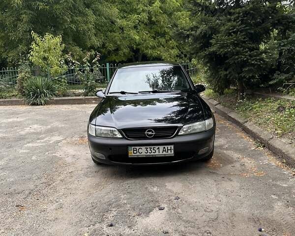 Опель Вектра 1998 в Львове на Automoto.ua Черный Опель Вектра, объемом двигателя 1.8 л и пробегом 223 тыс. км за 2800 $, фото 1 на Automoto.ua
