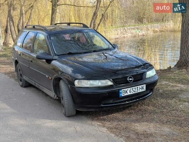 Чорний Опель Вектра, об'ємом двигуна 1.6 л та пробігом 220 тис. км за 1550 $, фото 1 на Automoto.ua