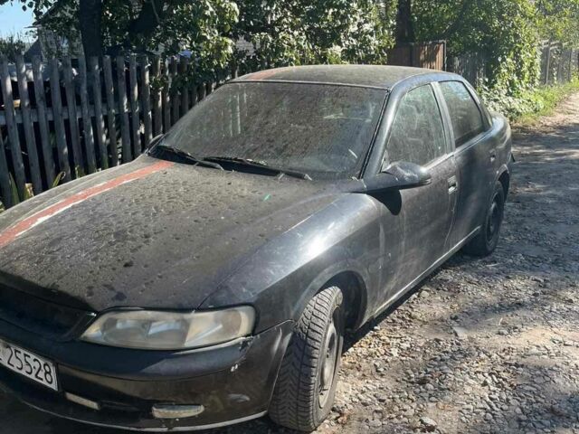 Чорний Опель Вектра, об'ємом двигуна 0 л та пробігом 300 тис. км за 600 $, фото 1 на Automoto.ua