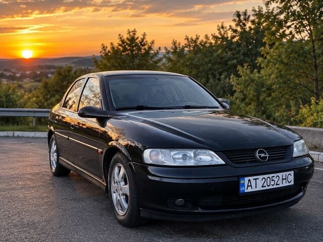 Черный Опель Вектра, объемом двигателя 1.6 л и пробегом 284 тыс. км за 2999 $, фото 1 на Automoto.ua