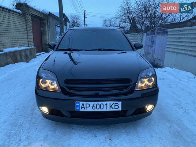 Чорний Опель Вектра, об'ємом двигуна 2.2 л та пробігом 335 тис. км за 5900 $, фото 1 на Automoto.ua