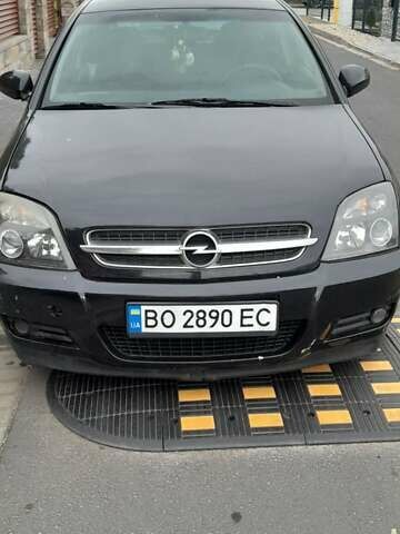 Черный Опель Вектра, объемом двигателя 2.2 л и пробегом 340 тыс. км за 3500 $, фото 1 на Automoto.ua