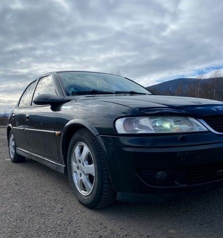 Чорний Опель Вектра, об'ємом двигуна 2.2 л та пробігом 325 тис. км за 2900 $, фото 1 на Automoto.ua