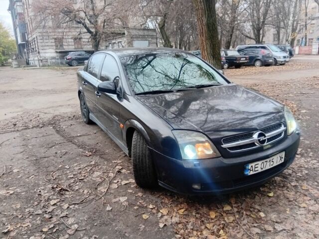 Чорний Опель Вектра, об'ємом двигуна 2.2 л та пробігом 340 тис. км за 2700 $, фото 1 на Automoto.ua