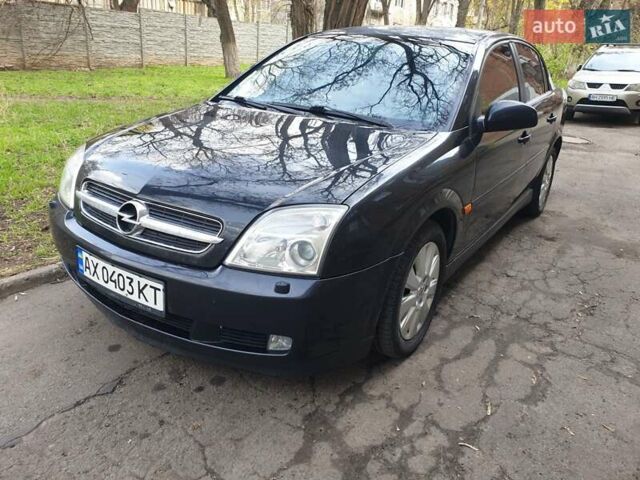 Чорний Опель Вектра, об'ємом двигуна 2.2 л та пробігом 375 тис. км за 4000 $, фото 1 на Automoto.ua