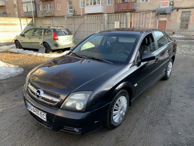 Черный Опель Вектра, объемом двигателя 2.2 л и пробегом 200 тыс. км за 3250 $, фото 1 на Automoto.ua