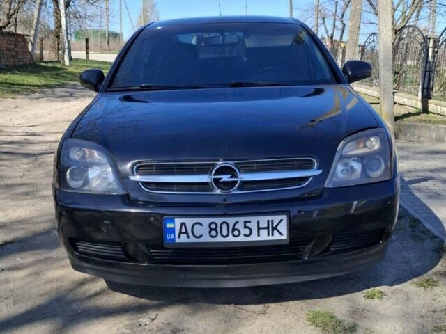 Черный Опель Вектра, объемом двигателя 1.8 л и пробегом 309 тыс. км за 3500 $, фото 1 на Automoto.ua