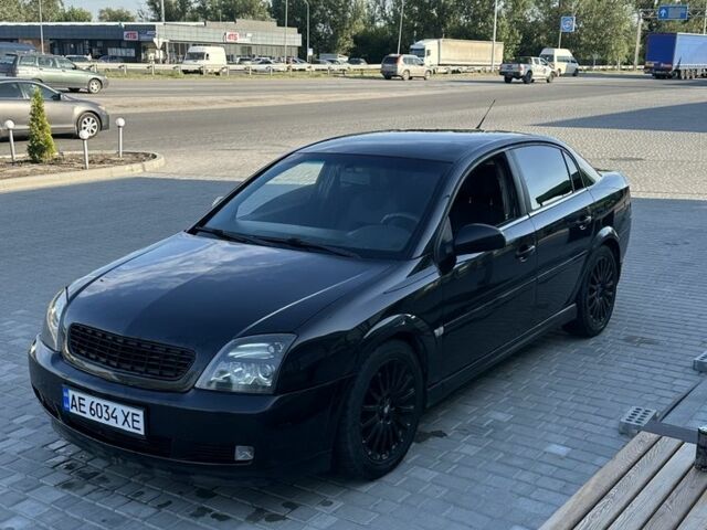 Черный Опель Вектра, объемом двигателя 3.2 л и пробегом 190 тыс. км за 2597 $, фото 1 на Automoto.ua