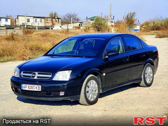 Черный Опель Вектра, объемом двигателя 3.2 л и пробегом 370 тыс. км за 5200 $, фото 1 на Automoto.ua