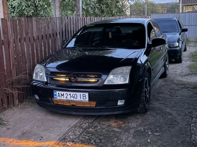 Черный Опель Вектра, объемом двигателя 2.2 л и пробегом 275 тыс. км за 3750 $, фото 1 на Automoto.ua