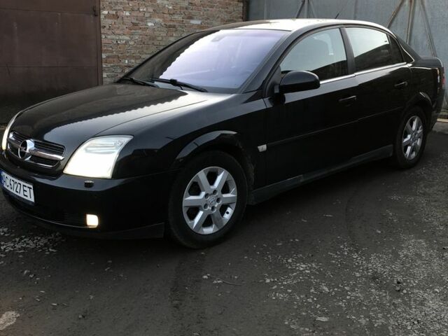 Черный Опель Вектра, объемом двигателя 2.2 л и пробегом 320 тыс. км за 3750 $, фото 1 на Automoto.ua