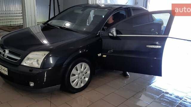 Черный Опель Вектра, объемом двигателя 3.2 л и пробегом 199 тыс. км за 5100 $, фото 1 на Automoto.ua