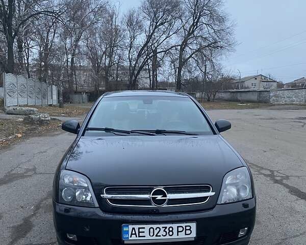 Черный Опель Вектра, объемом двигателя 2.2 л и пробегом 365 тыс. км за 4700 $, фото 1 на Automoto.ua