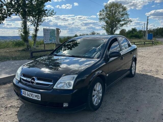 Черный Опель Вектра, объемом двигателя 2.2 л и пробегом 3 тыс. км за 5000 $, фото 1 на Automoto.ua