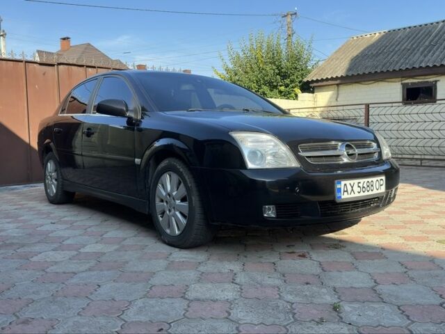 Черный Опель Вектра, объемом двигателя 2.2 л и пробегом 300 тыс. км за 3512 $, фото 1 на Automoto.ua