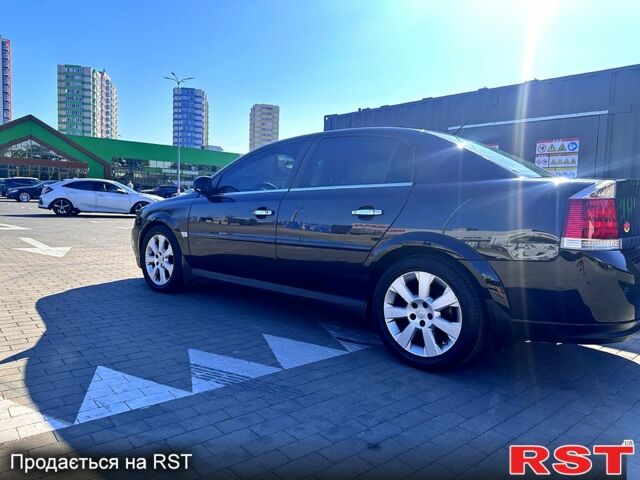 Черный Опель Вектра, объемом двигателя 2.2 л и пробегом 266 тыс. км за 4500 $, фото 1 на Automoto.ua