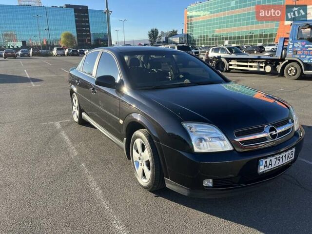 Черный Опель Вектра, объемом двигателя 1.8 л и пробегом 186 тыс. км за 4900 $, фото 1 на Automoto.ua