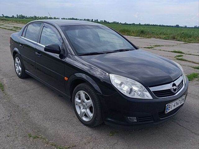 Черный Опель Вектра, объемом двигателя 2.2 л и пробегом 278 тыс. км за 5450 $, фото 1 на Automoto.ua