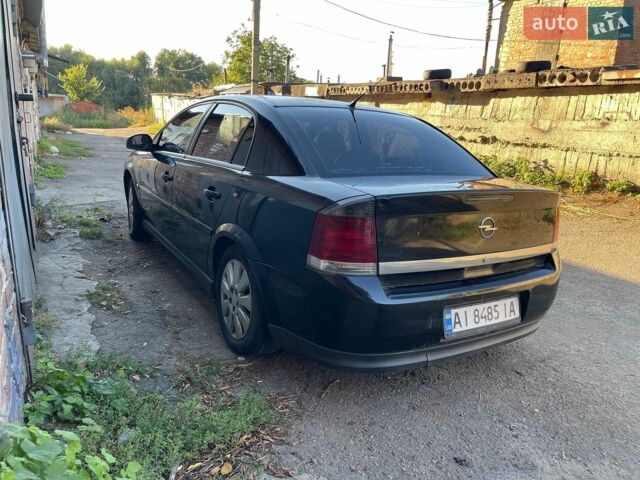 Черный Опель Вектра, объемом двигателя 3.2 л и пробегом 300 тыс. км за 1700 $, фото 1 на Automoto.ua