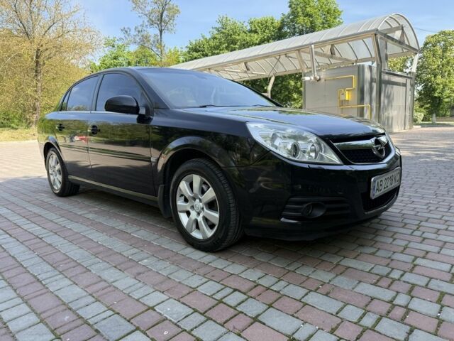 Черный Опель Вектра, объемом двигателя 2.2 л и пробегом 295 тыс. км за 5400 $, фото 1 на Automoto.ua