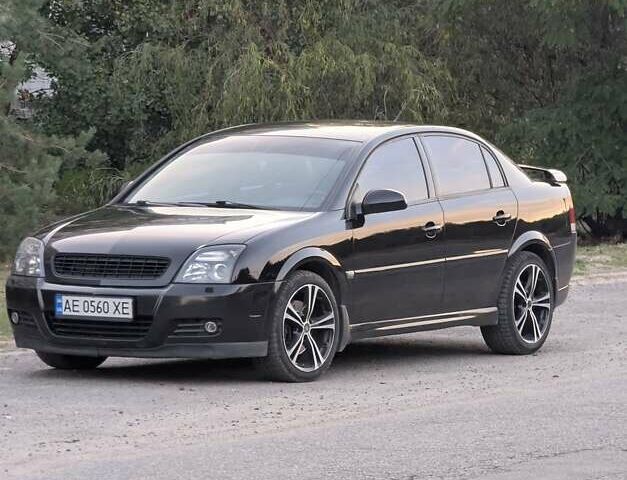 Чорний Опель Вектра, об'ємом двигуна 3.18 л та пробігом 243 тис. км за 4999 $, фото 1 на Automoto.ua