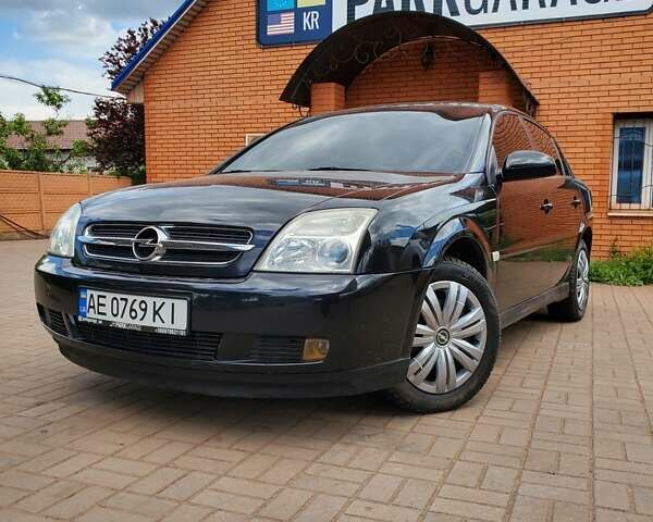 Черный Опель Вектра, объемом двигателя 2.2 л и пробегом 156 тыс. км за 4300 $, фото 1 на Automoto.ua