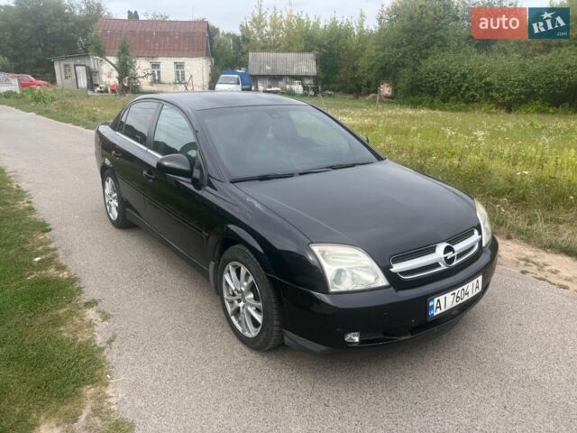 Чорний Опель Вектра, об'ємом двигуна 3.18 л та пробігом 237 тис. км за 6000 $, фото 1 на Automoto.ua
