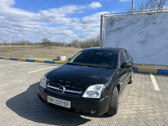 Черный Опель Вектра, объемом двигателя 2.2 л и пробегом 362 тыс. км за 4400 $, фото 1 на Automoto.ua