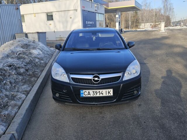 Черный Опель Вектра, объемом двигателя 2.2 л и пробегом 275 тыс. км за 3600 $, фото 1 на Automoto.ua