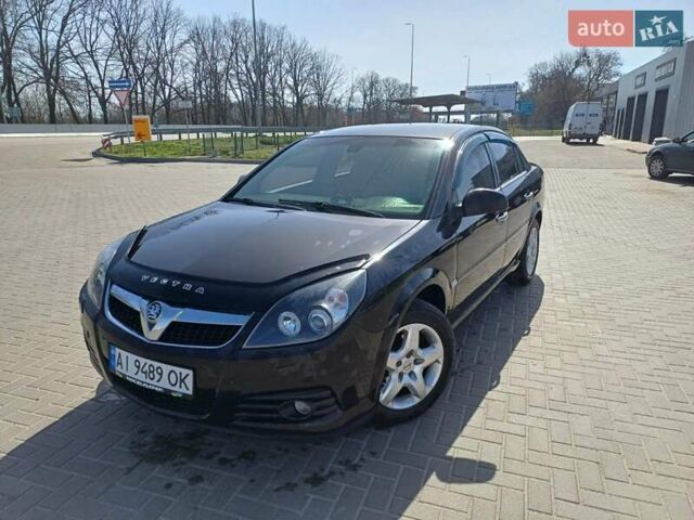 Черный Опель Вектра, объемом двигателя 2.2 л и пробегом 300 тыс. км за 6100 $, фото 1 на Automoto.ua