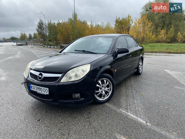 Чорний Опель Вектра, об'ємом двигуна 2.2 л та пробігом 250 тис. км за 2500 $, фото 1 на Automoto.ua