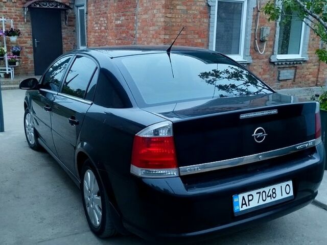 Черный Опель Вектра, объемом двигателя 2.2 л и пробегом 264 тыс. км за 5800 $, фото 1 на Automoto.ua