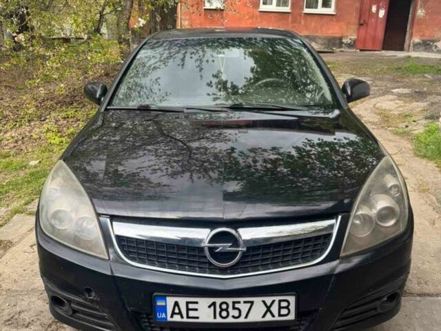 Черный Опель Вектра, объемом двигателя 1.8 л и пробегом 200 тыс. км за 3700 $, фото 1 на Automoto.ua