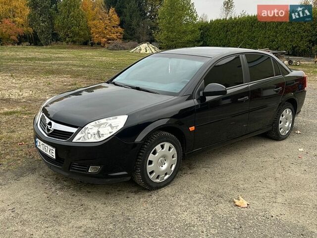 Черный Опель Вектра, объемом двигателя 1.8 л и пробегом 81 тыс. км за 5400 $, фото 1 на Automoto.ua