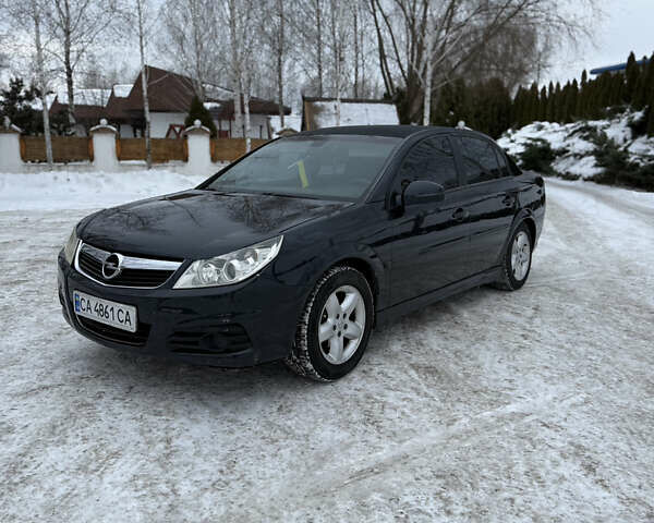 Черный Опель Вектра, объемом двигателя 1.8 л и пробегом 220 тыс. км за 3600 $, фото 1 на Automoto.ua