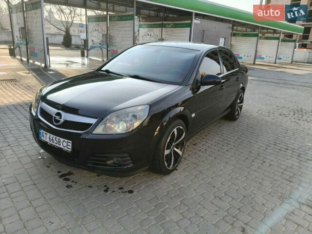 Черный Опель Вектра, объемом двигателя 2.2 л и пробегом 290 тыс. км за 4200 $, фото 1 на Automoto.ua