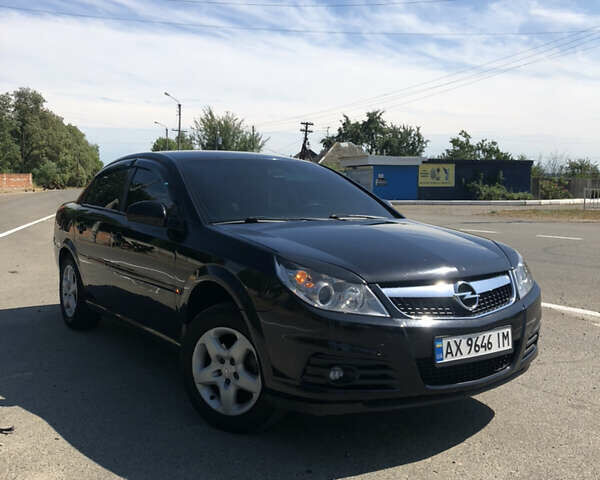 Черный Опель Вектра, объемом двигателя 1.8 л и пробегом 280 тыс. км за 5850 $, фото 1 на Automoto.ua